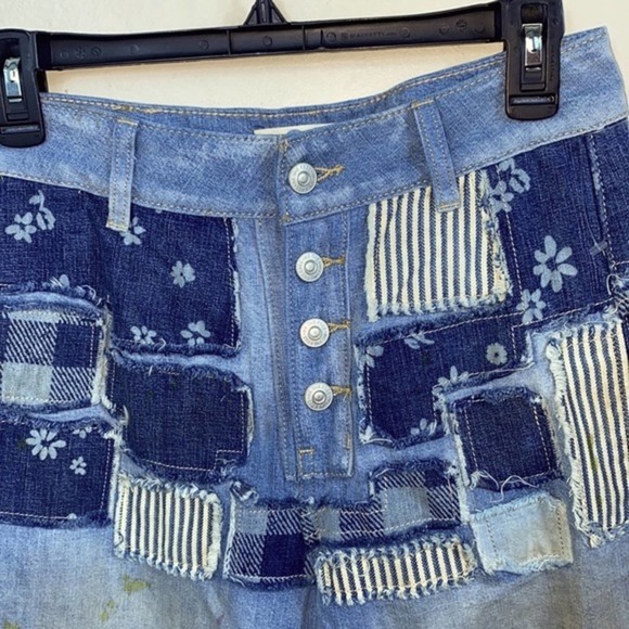 NEW Free People We the Free Azalea Daisy destroyed patchwork jeans. 29 - Picture 5 of 12